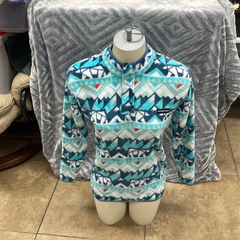 Southern marsh pullover